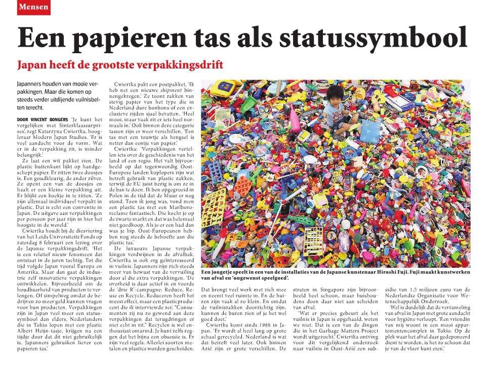 Een papieren tas als statussymbool (Mare, January 2014)